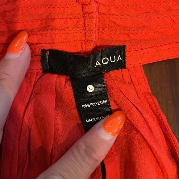 Aqua - Red Tank - Size XS - Schiffon Racerback Tank - Excellent Condition - Picture 2 of 3